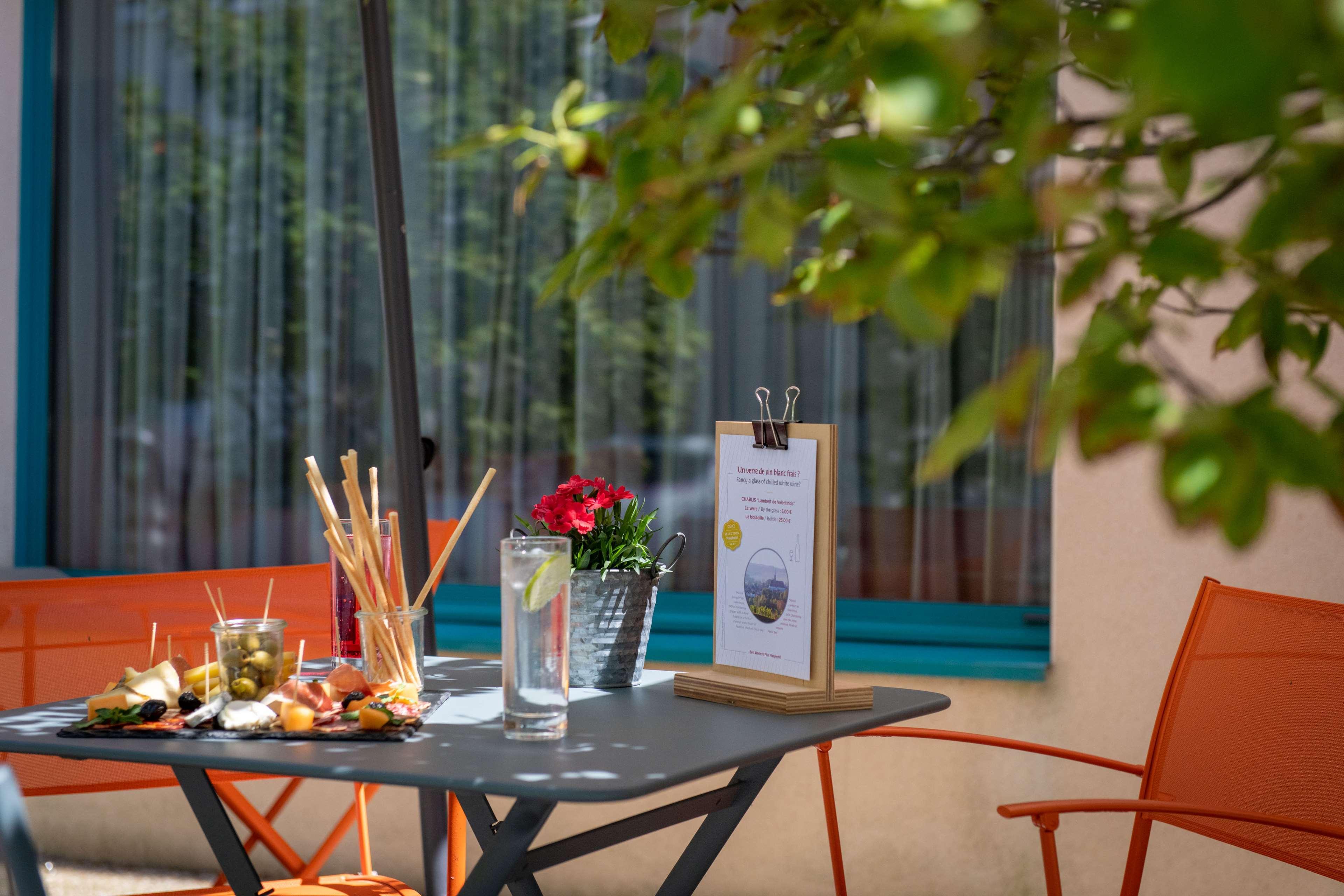 Le Masq Hotel Best Western Premier Ла Рошел Екстериор снимка