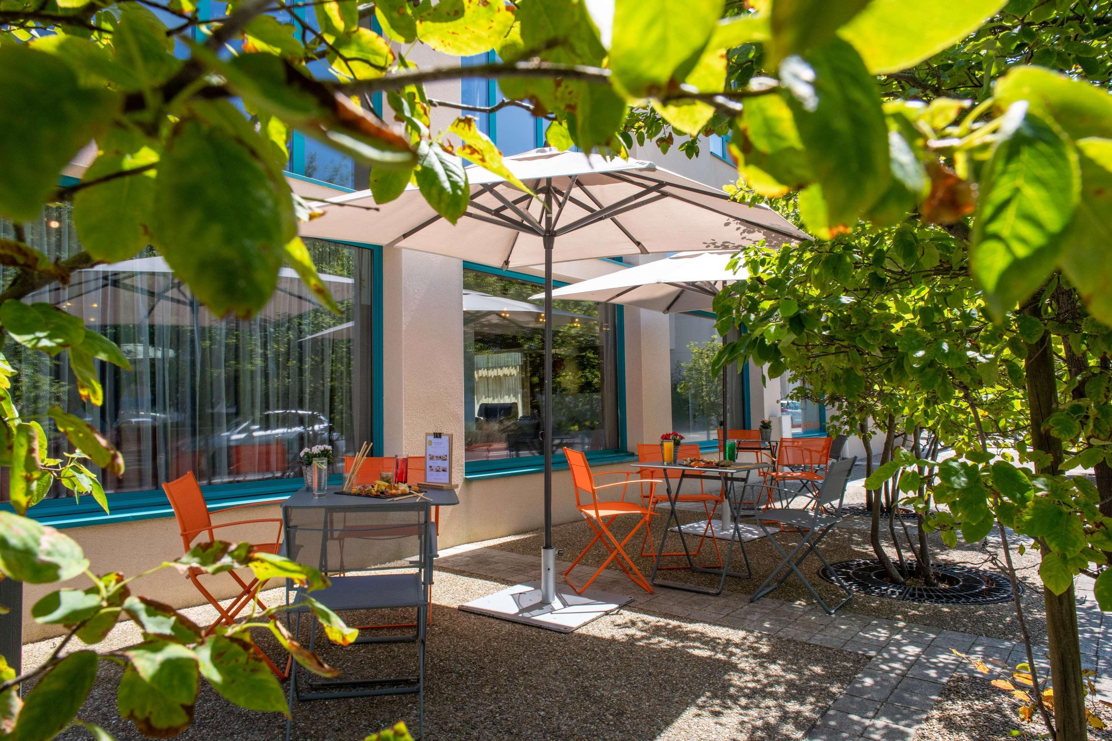Le Masq Hotel Best Western Premier Ла Рошел Екстериор снимка